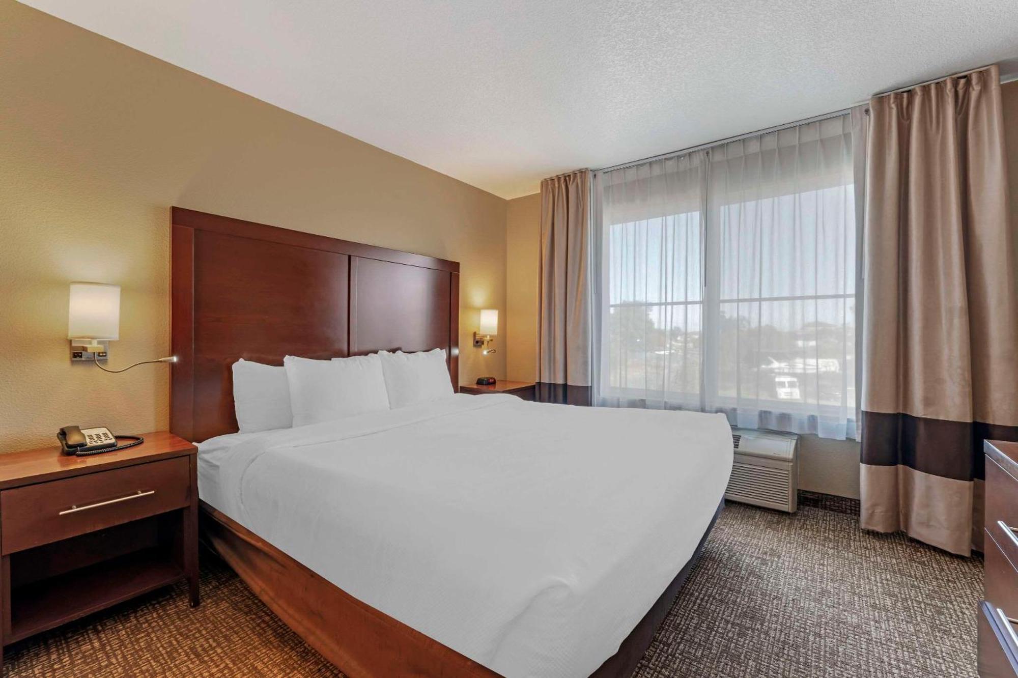 Comfort Inn Lathrop Stockton Airport Esterno foto