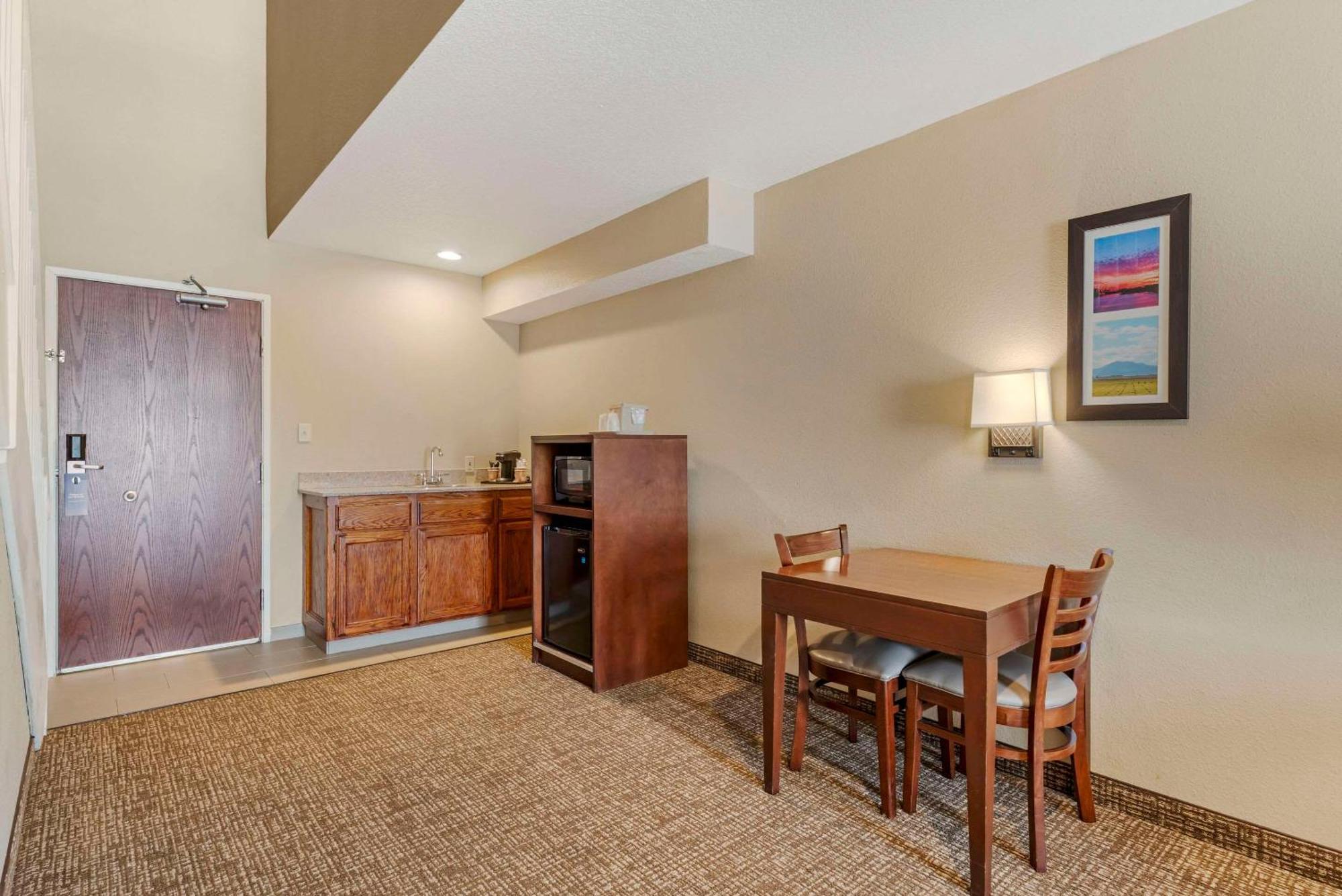 Comfort Inn Lathrop Stockton Airport Esterno foto