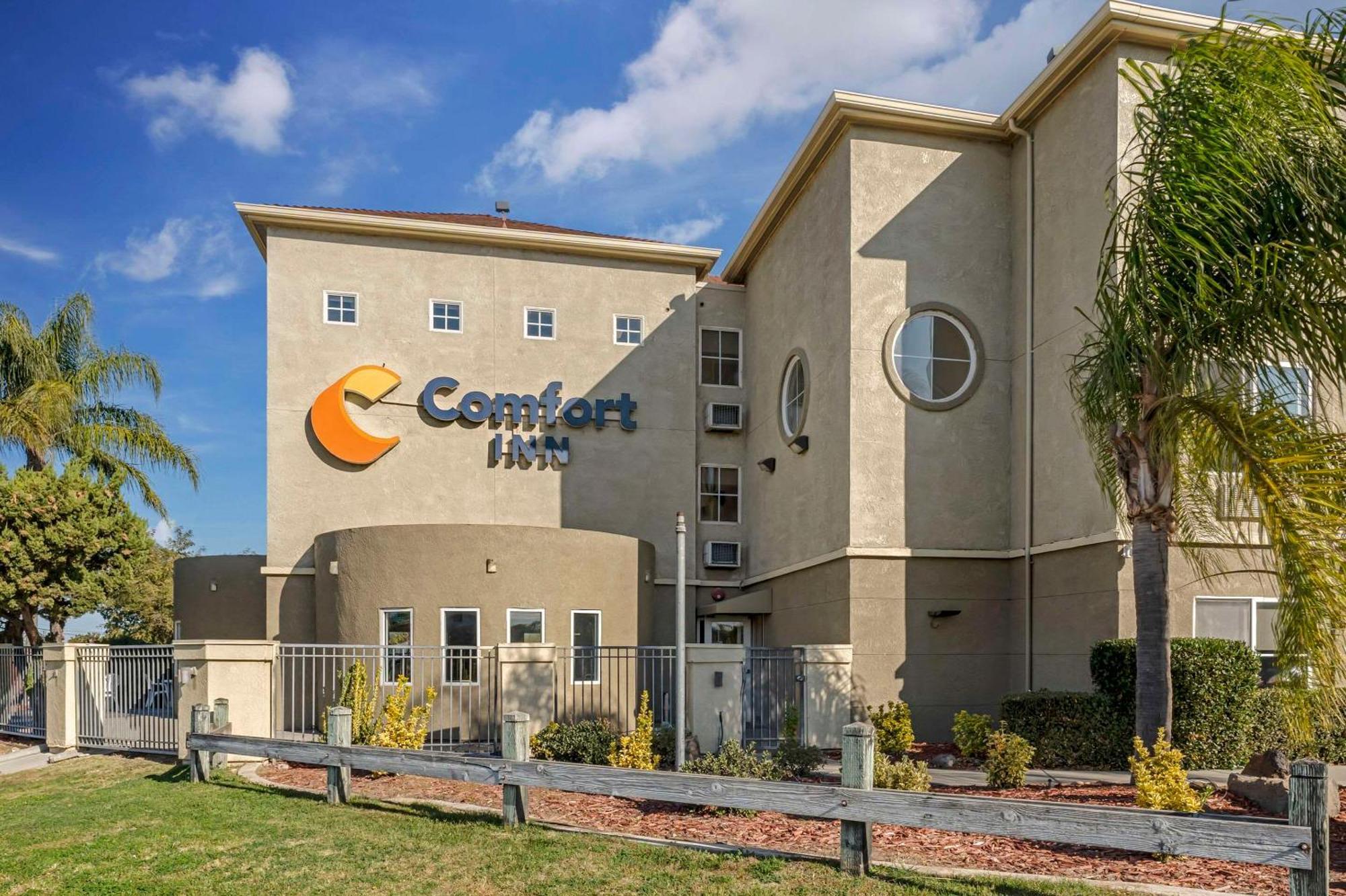 Comfort Inn Lathrop Stockton Airport Esterno foto